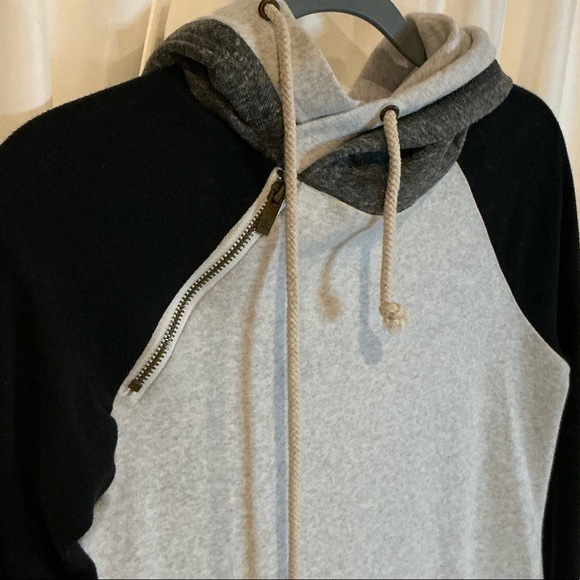AMPERSAND AVE Basic DoubleHood™ Sweatshirt - New York- Size XS - Picture 5 of 10
